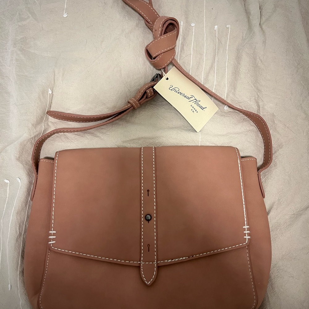 Universal Thread Purse